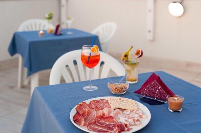 Regina Hotel E Ristorante 蓬他码头 外观 照片