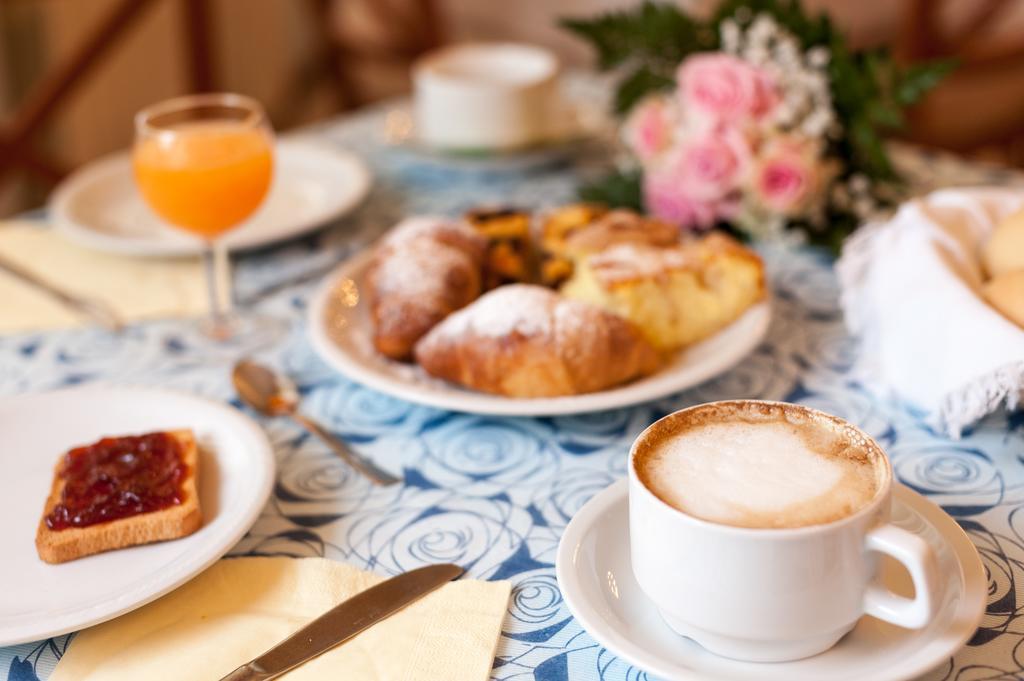 Regina Hotel E Ristorante 蓬他码头 外观 照片