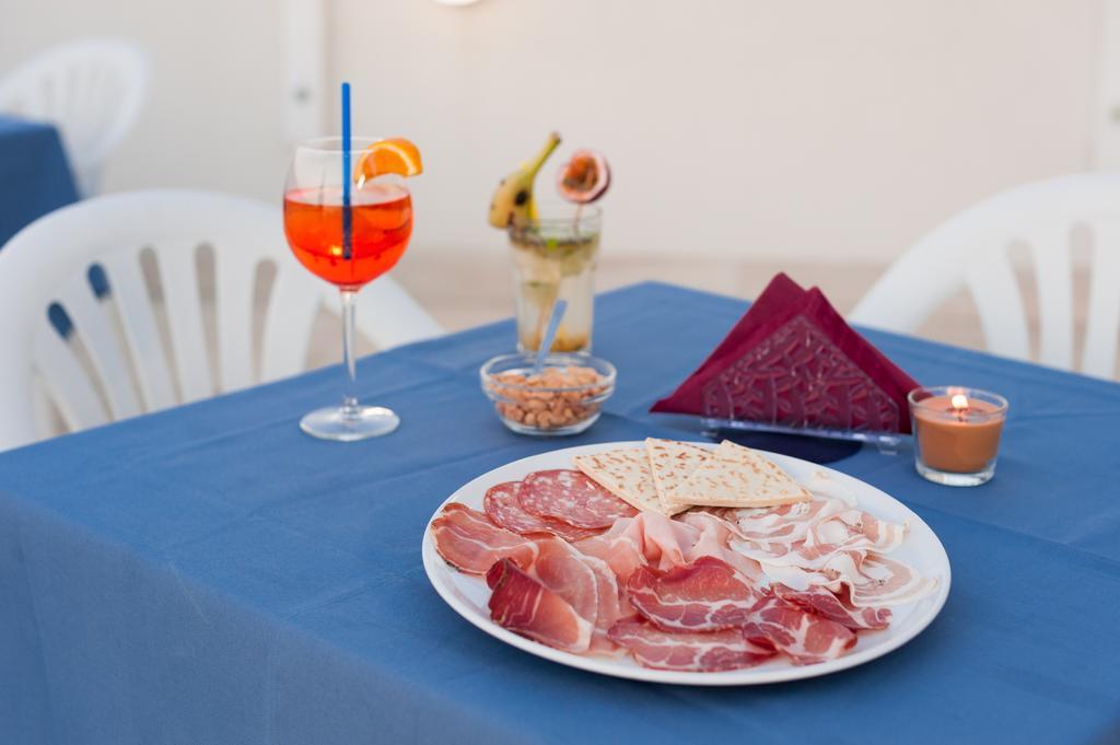 Regina Hotel E Ristorante 蓬他码头 外观 照片