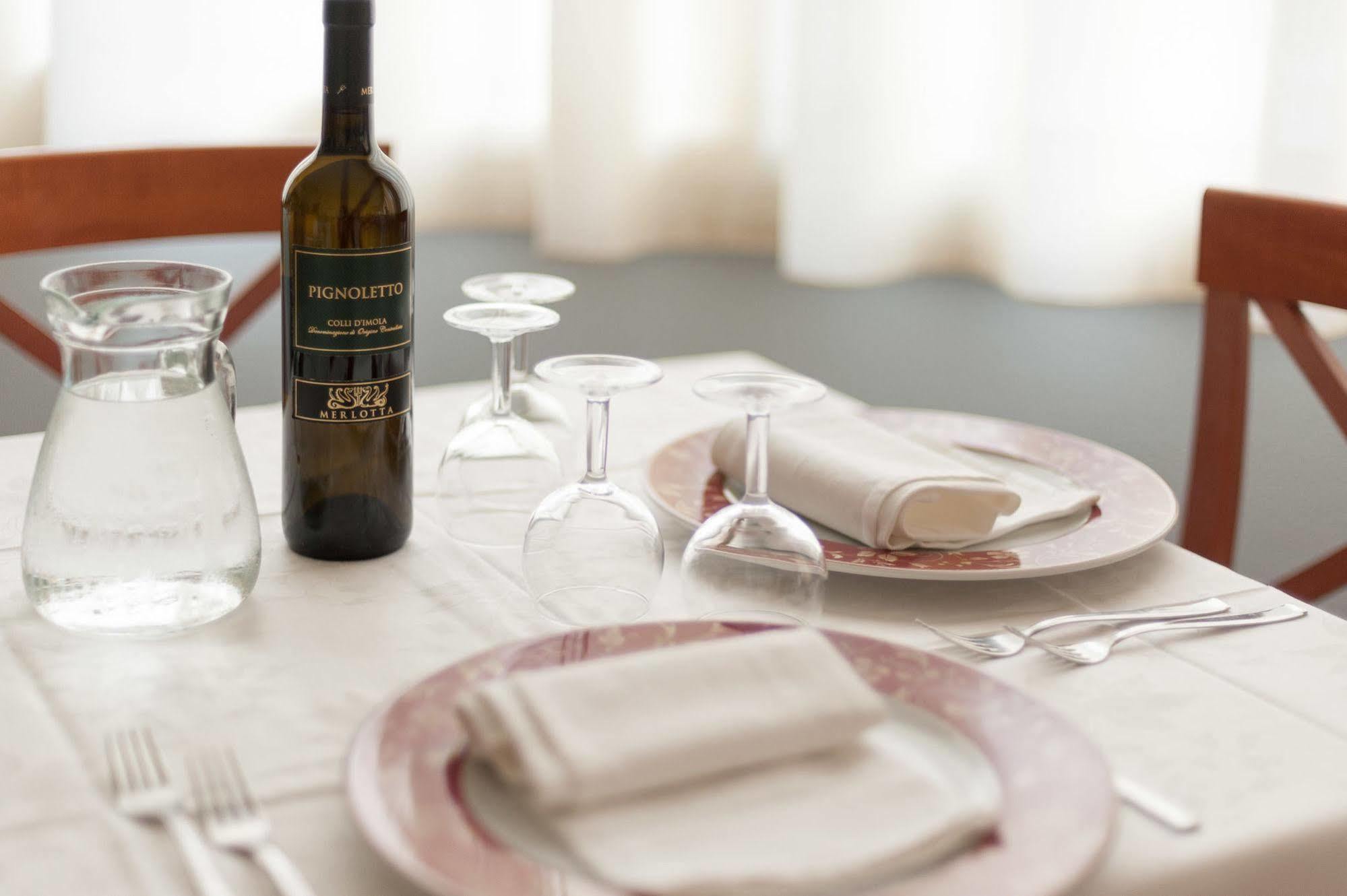 Regina Hotel E Ristorante 蓬他码头 外观 照片